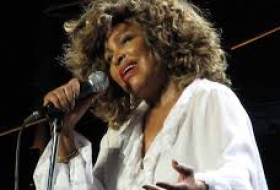  Muere Tina Turner, la 'reina del rock and roll', a los 83 años 