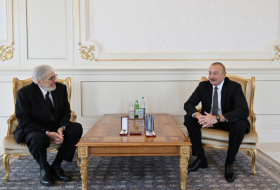 Jefe de Estado azerbaiyano concede la Orden 