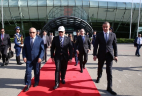   Finaliza la visita oficial del primer ministro paquistaní a Azerbaiyán  