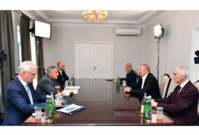   El Presidente de Azerbaiyán se reúne con el Jefe de la República de Tataristán  