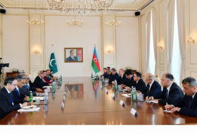   Se celebró una reunión ampliada de Ilham Aliyev y Shahbaz Sharif  