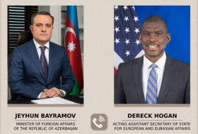   Canciller azerbaiyano mantiene conversación telefónica con el Secretario de Estado adjunto de EEUU en funciones  