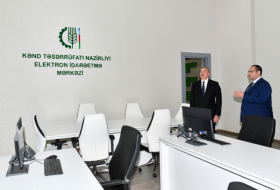   Presidente Ilham Aliyev participa en la inauguración del nuevo edificio administrativo del Ministerio de Agricultura  