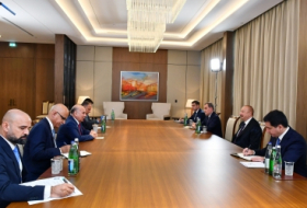   El Presidente de Azerbaiyán recibió al Viceprimer Ministro de Irak  