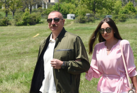   El Presidente Ilham Aliyev y su esposa participaron en las celebraciones del 