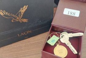   Otras 13 familias realojadas en la ciudad de Lachin reciben las llaves de sus casas  