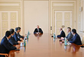   Presidente de Azerbaiyán recibe a los ministros de los Estados turcos  
