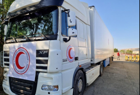  El convoy cargado con 40 toneladas de harina procedente de Bakú espera por cuarto día en la carretera Aghdam-Khankandi 