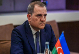   Los Ministros de Relaciones Exteriores de Azerbaiyán y Alemania examinan el proceso de acercamiento con Armenia  