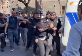  La policía usa la fuerza contra manifestantes en Armenia 
