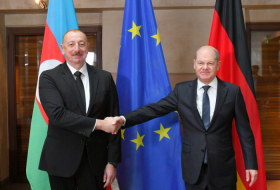  Ilham Aliyev se reunió con Olaf Scholz en Munich -  FOTOS  