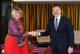  Presidente Ilham Aliyev se reúne con la Secretaria General de la OSCE en Múnich 