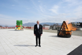  El Presidente felicitó al pueblo de Azerbaiyán con motivo de la festividad de Novruz 