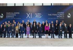  Presidente Ilham Aliyev participa en el XI Foro Mundial de Bakú 