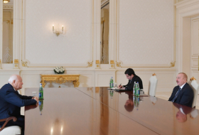   Presidente de Azerbaiyán recibe al Alto Representante de la Alianza de Civilizaciones de la ONU  
