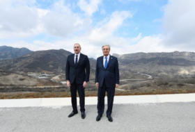  Los Presidentes de Azerbaiyán y Kazajstán partieron rumbo a Shusha 