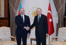   El Presidente de Türkiye llama por teléfono a su par de Azerbaiyán  