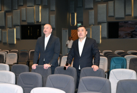   Los Presidentes de Azerbaiyán y Kirguistán se familiarizaron con el Centro de Conferencias de Aghdam  