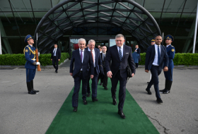   Finaliza la visita del Primer Ministro eslovaco a Azerbaiyán  
