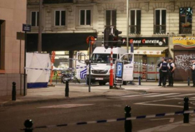 La Fiscalía dice que el militar abatió al atacante en Bruselas en 