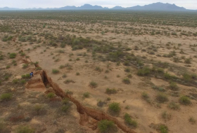 Filman la inmensa grieta que se extiende por el territorio del estado de Arizona 