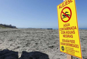 EE.UU. acusa a México de contaminar sus playas con un 