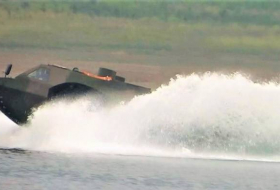 China desarrolla el vehículo anfibio de combate más rápido del mundo