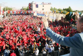 Erdogan: “No permitiremos a nadie que divida este país”