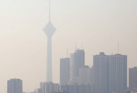 La contaminación obliga a las autoridades de Irán a cerrar escuelas e industrias