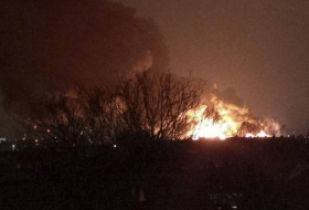 Se desata un gran incendio en una fábrica de pintura en Londres