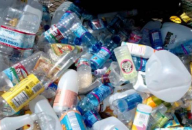 Cada español recicló 10,3 kilos de plástico en 2016