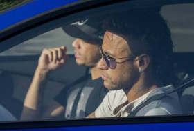 El Barcelona confirma que Neymar comunicó su marcha a sus compañeros
