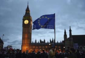 Los derechos de los ciudadanos de la UE en el Reino Unido provocan derrota del 'brexit' en el Parlamento