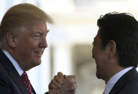 Líderes de EEUU y Japón acuerdan reforzar la presión sobre Corea del Norte