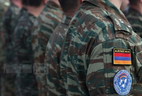 El soldado armenio se dirigió al presidente de Azerbaiyán pidiendo la ayuda.