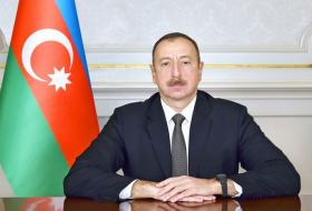 İlham Aliyev  ha visitado la embajada de Uzbekistán en Bakú