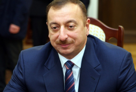 Ilham Aliyev da las Pascuas a la comunidad cristiana ortodoxa