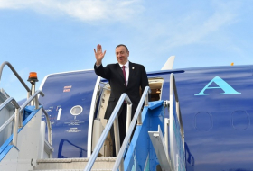 Ilham Aliyev se va a Turquía