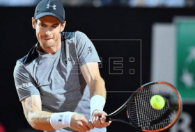 El vigente campeón Murray cae eliminado en Roma; pasan Djokovic y Goffin