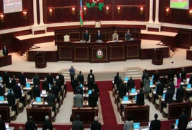 Inicia la siguiente sesión plenaria del parlamento azerbaiyano