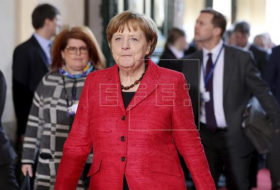 Merkel insiste en que “es Europa la que tiene su propio destino en las manos“