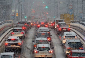 Nevasca provoca embotellamientos de 1.200 kilómetros de largo en Bélgica