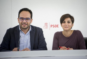 Antonio Hernando e Isabel Rodríguez este miércoles en la reunión del Comité Electoral 