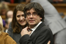 Puigdemont defiende a los encausados por la consulta soberanista en Cataluña