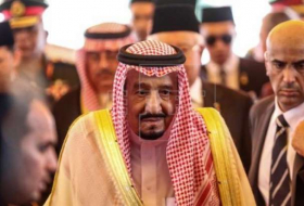 El rey saudí Salman inicia su visita a Japón para estrechar lazos económicos