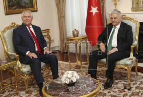 El secretario de Estado de EEUU visita Turquía para tratar sobre la ofensiva en Siria