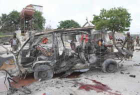 El Gobierno aumenta a 13 los muertos en un ataque contra buna ase militar en Somalia